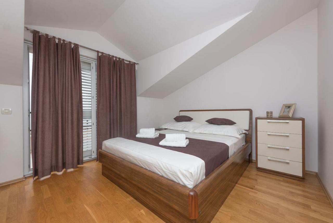 Naja Aparthotel *